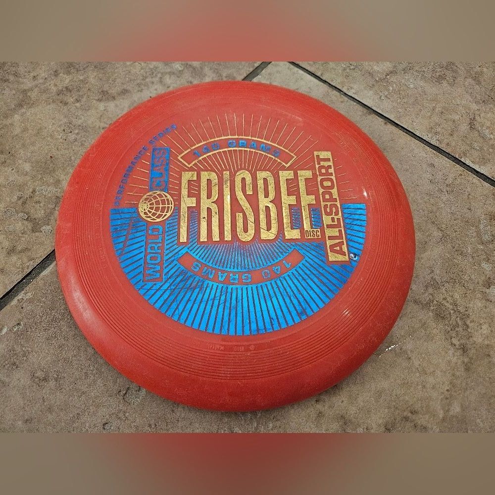 Frisbee 1980s Mattel World Class Red  140 grams Wham-O